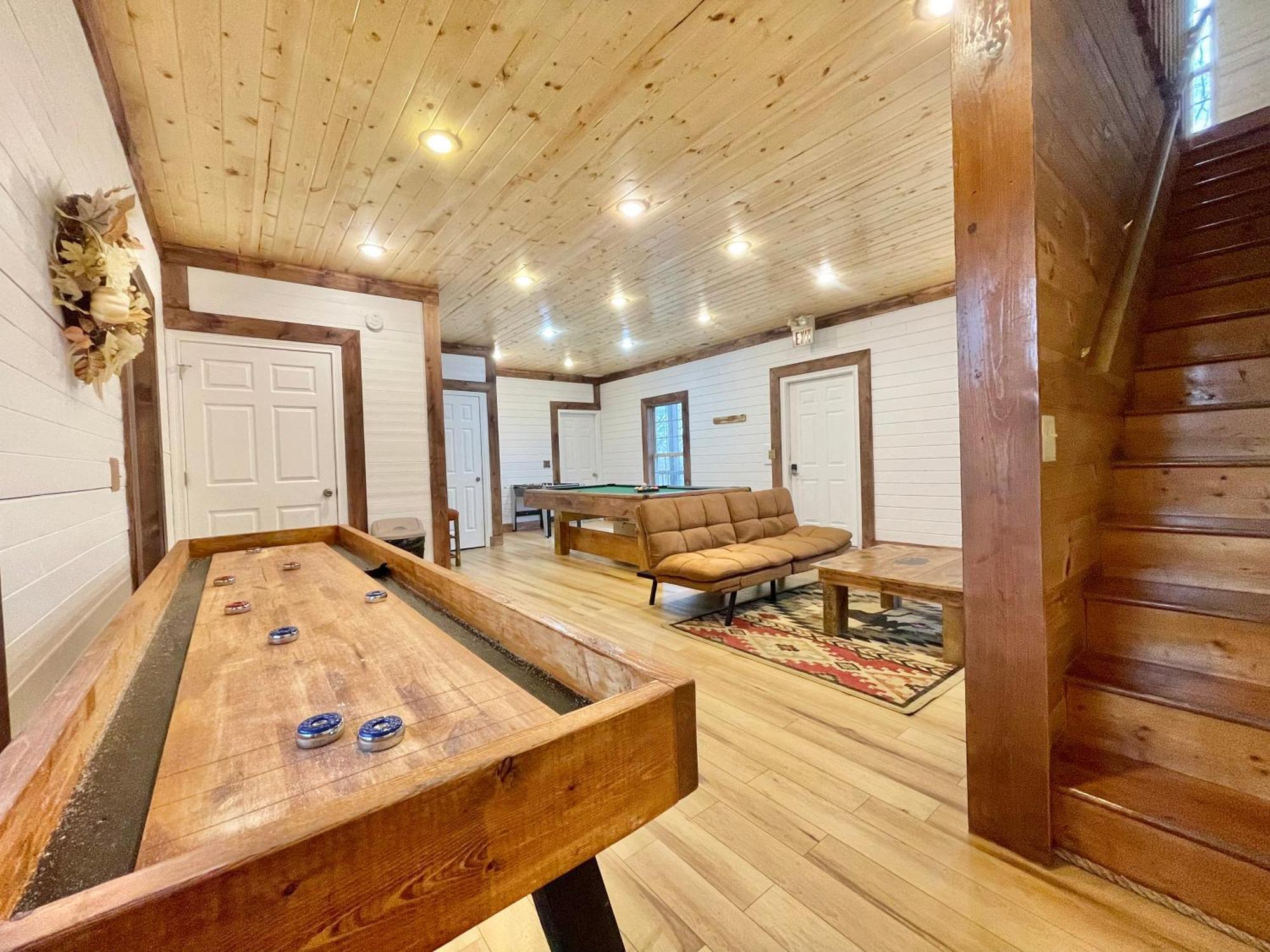 Lazy Bear Cabin Sevierville Exterior photo